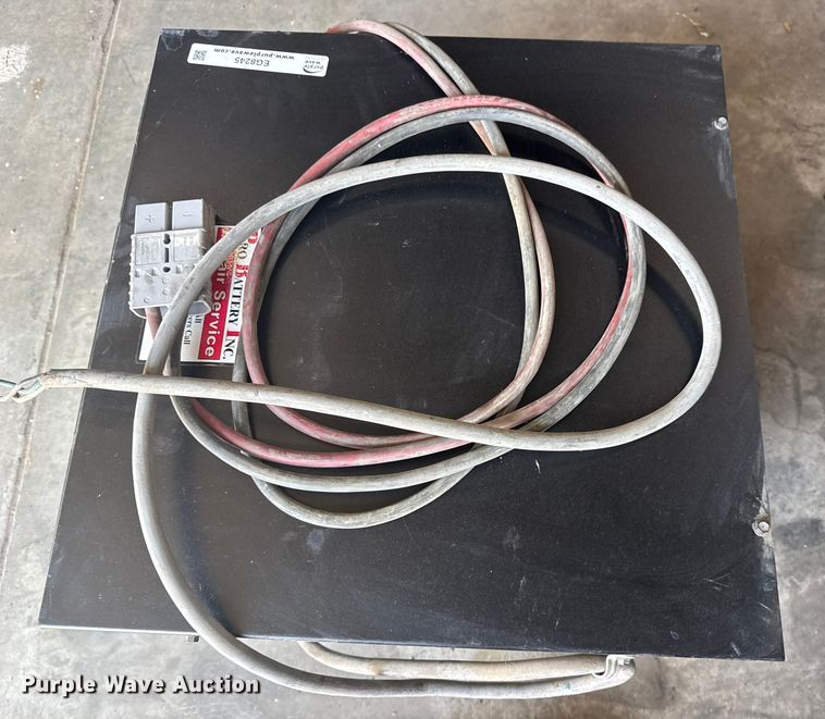 image for item EG8245 Kodiak 12K600B1 forklift charger