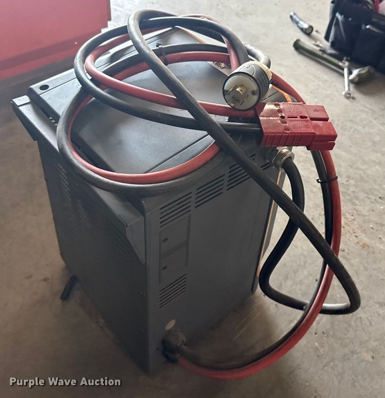 image for item EG8248 EnerSys EI3-HL-4Y forklift charger