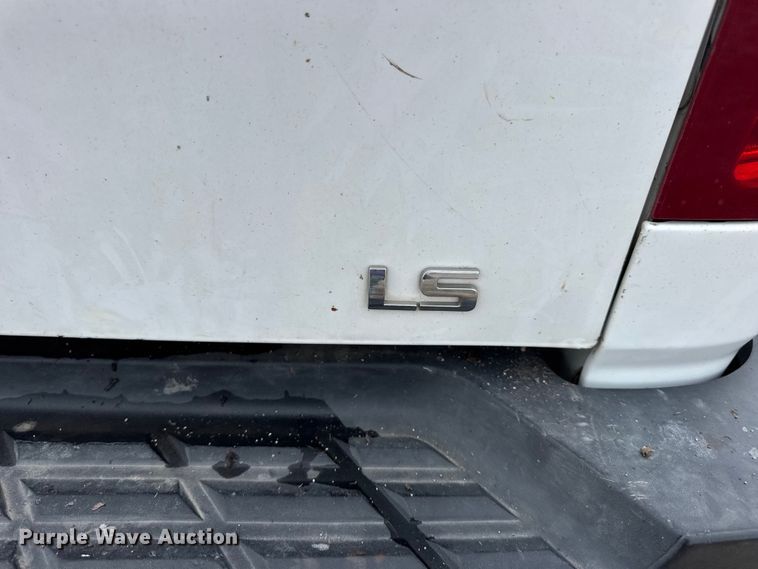 image for item EH7450 2014 Chevrolet Silverado 2500HD Crew Cab pickup truck