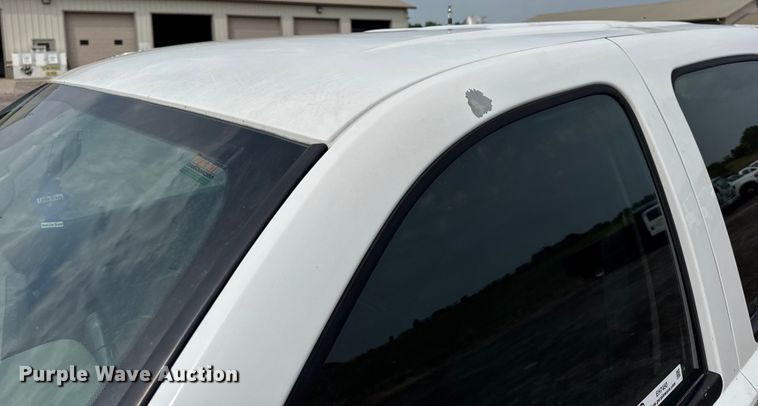 image for item EH7450 2014 Chevrolet Silverado 2500HD Crew Cab pickup truck