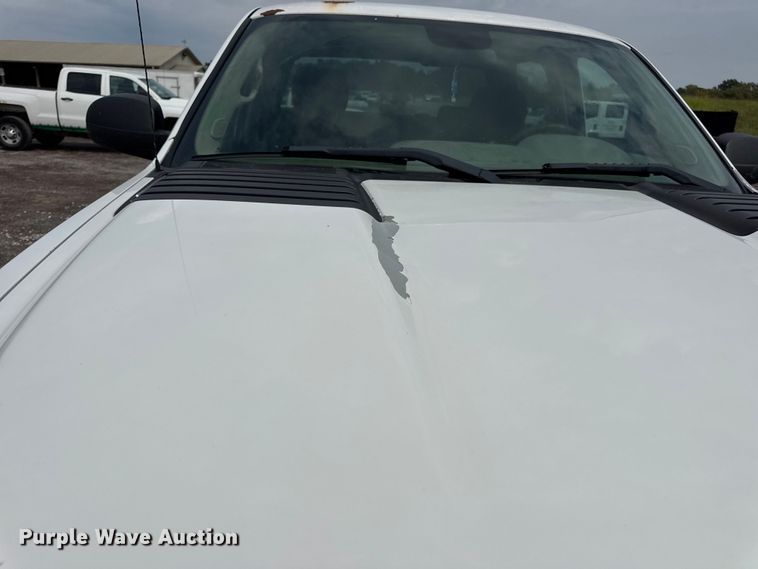 image for item EH7450 2014 Chevrolet Silverado 2500HD Crew Cab pickup truck