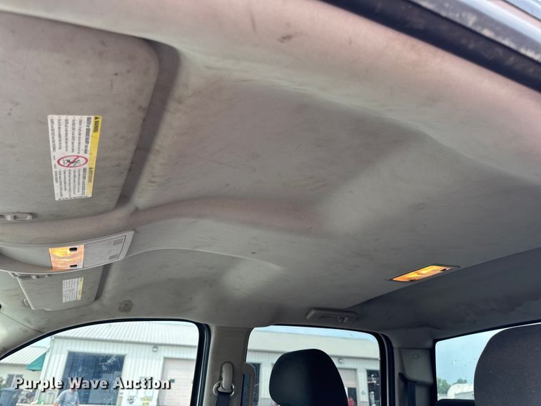 image for item EH7450 2014 Chevrolet Silverado 2500HD Crew Cab pickup truck