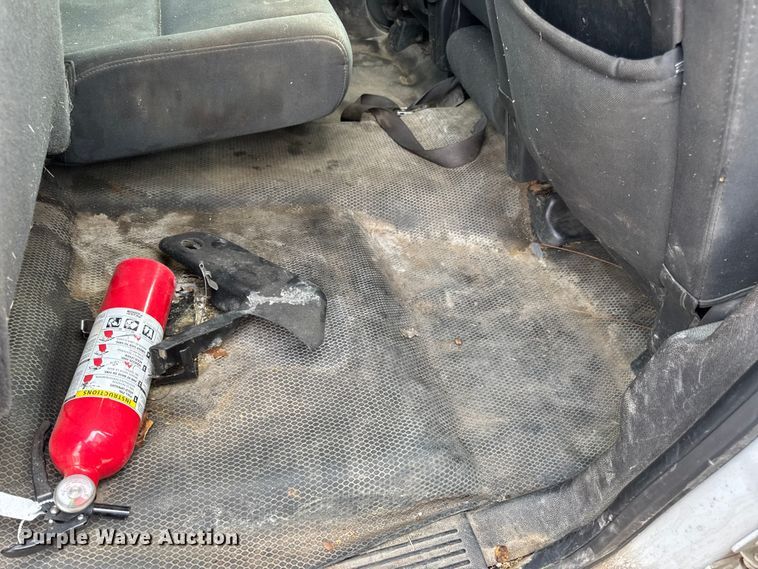 image for item EH7450 2014 Chevrolet Silverado 2500HD Crew Cab pickup truck