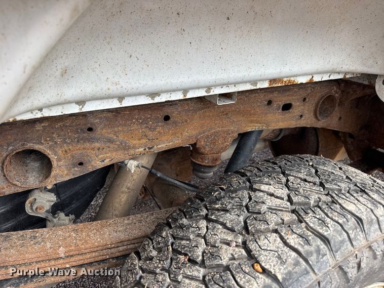 image for item EH7452 2014 Chevrolet Silverado 2500HD Crew Cab pickup truck