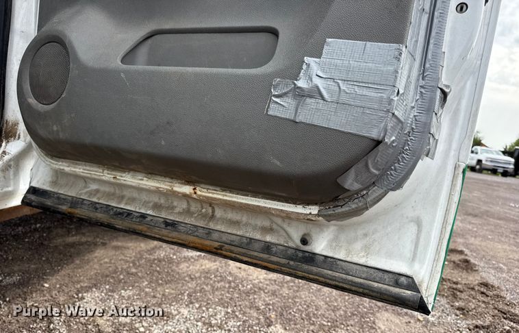 image for item EH7452 2014 Chevrolet Silverado 2500HD Crew Cab pickup truck