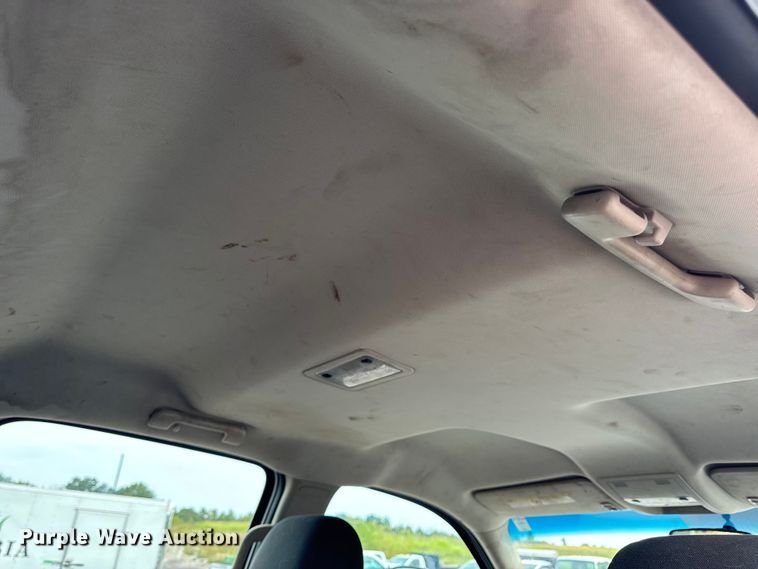 image for item EH7452 2014 Chevrolet Silverado 2500HD Crew Cab pickup truck