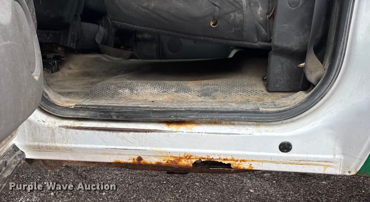 image for item EH7452 2014 Chevrolet Silverado 2500HD Crew Cab pickup truck