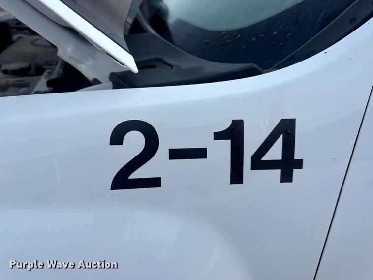 image for item EH7452 2014 Chevrolet Silverado 2500HD Crew Cab pickup truck