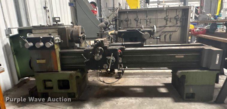 image for item EH7506 1979 Daewoo Heavy Industries LTD A20  lathe