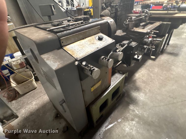 image for item EH7506 1979 Daewoo Heavy Industries LTD A20  lathe