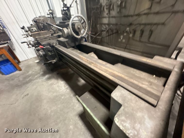 image for item EH7506 1979 Daewoo Heavy Industries LTD A20  lathe