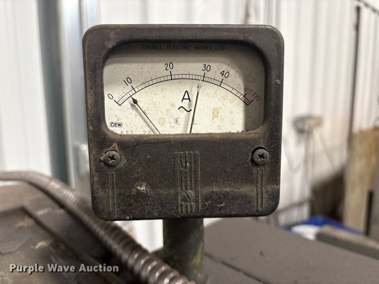 image for item EH7506 1979 Daewoo Heavy Industries LTD A20  lathe