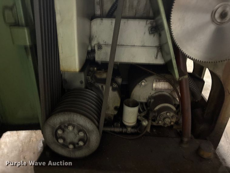 image for item EH7506 1979 Daewoo Heavy Industries LTD A20  lathe