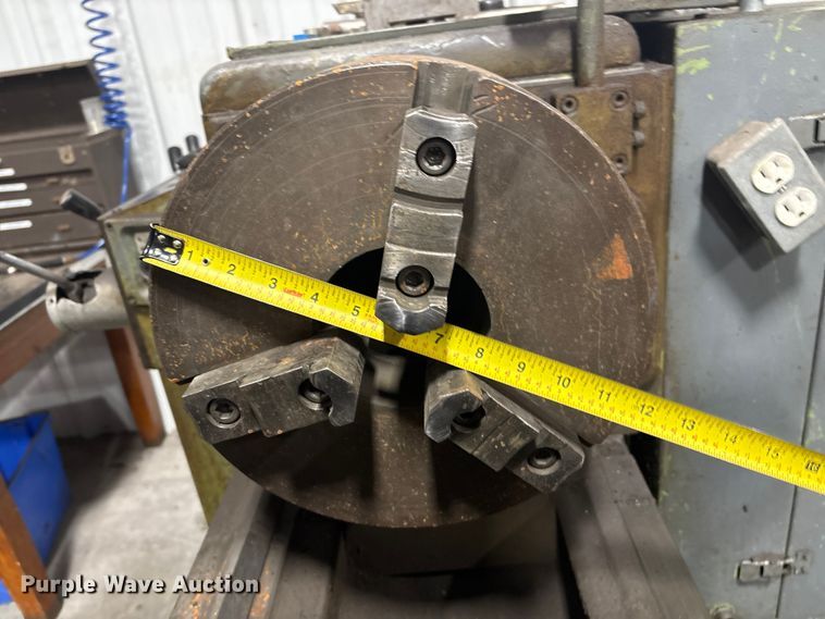 image for item EH7506 1979 Daewoo Heavy Industries LTD A20  lathe