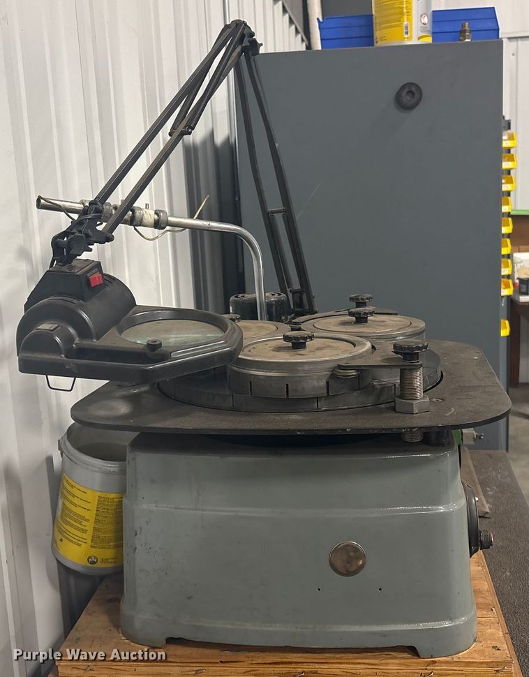 image for item EH7509 Lapmaster 15 polishing machine