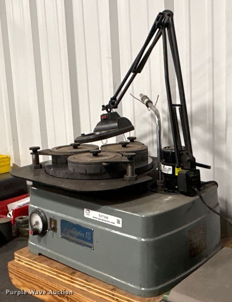 image for item EH7509 Lapmaster 15 polishing machine