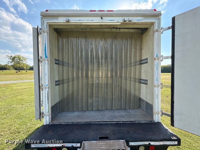 image for item EH7524 2007 Freightliner Business Class M2 refrigerated truck