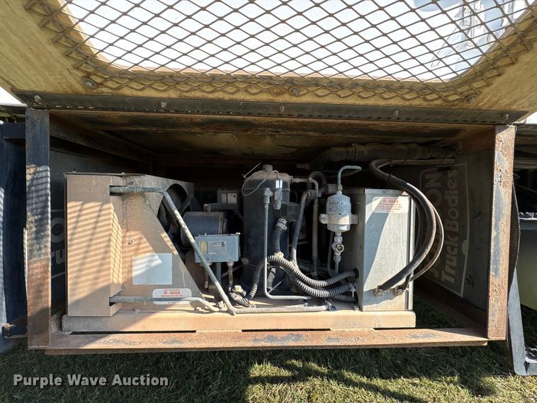 image for item EH7524 2007 Freightliner Business Class M2 refrigerated truck