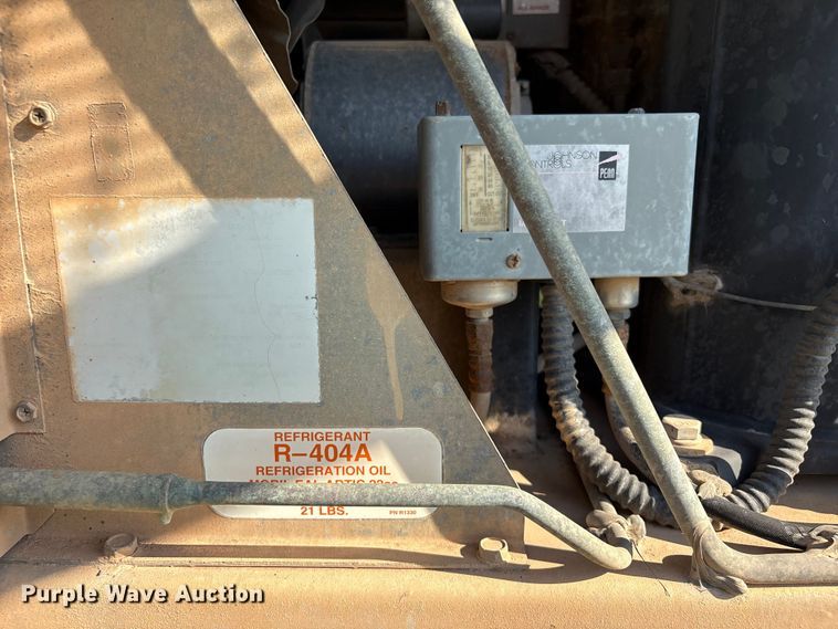 image for item EH7524 2007 Freightliner Business Class M2 refrigerated truck