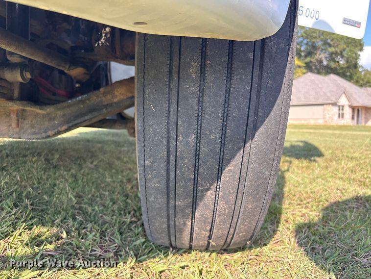 image for item EH7524 2007 Freightliner Business Class M2 refrigerated truck