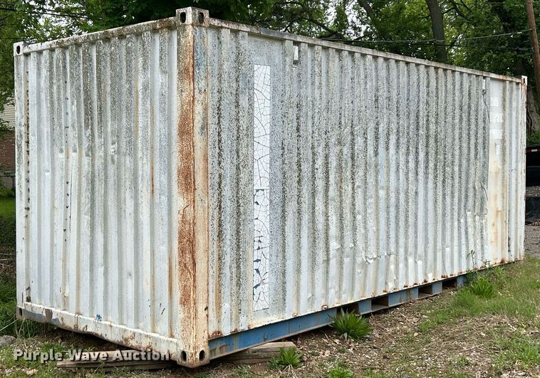 image for item EK8037 Shipping container