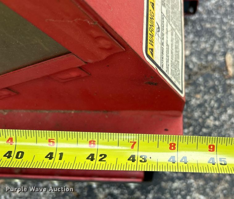 image for item EK8038 Agrimetal Collector 4420 leaf vacuum