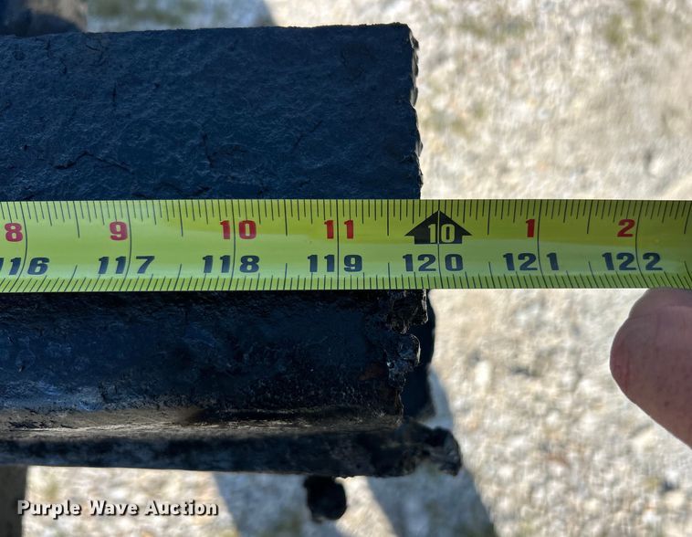 image for item EK8413 2009 Ford F550 Crew Cab truck cab and chassis