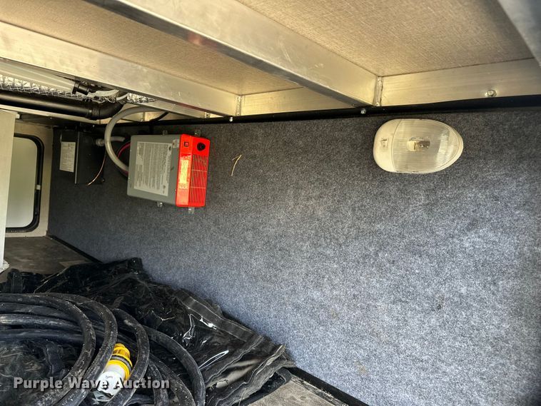 image for item EL5493 2017 Keystone Fuzion Chrome toy hauler camper