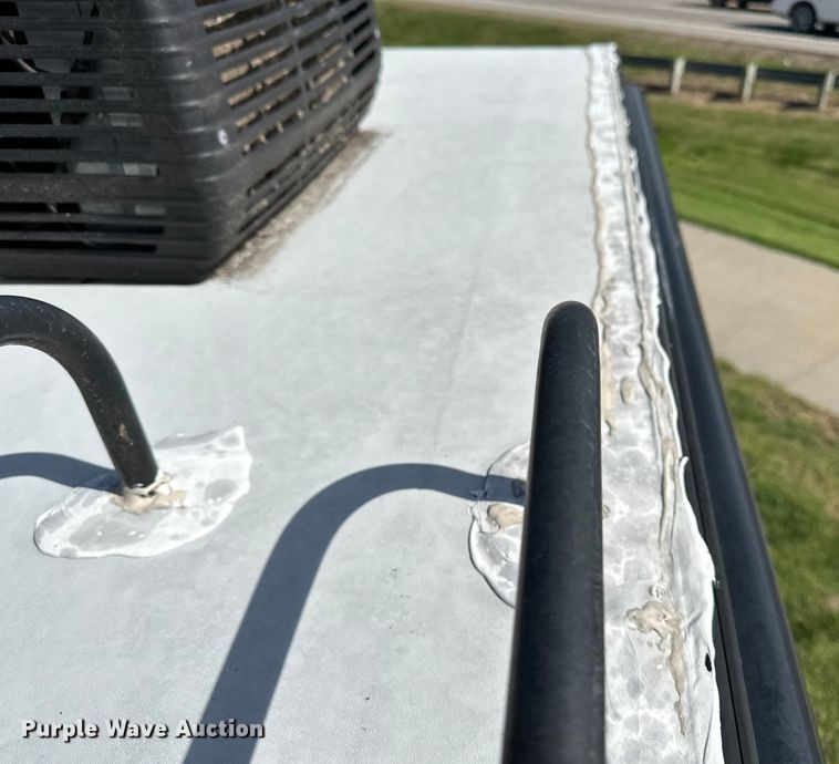 image for item EL5493 2017 Keystone Fuzion Chrome toy hauler camper