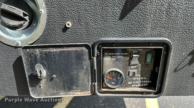 image for item EL5493 2017 Keystone Fuzion Chrome toy hauler camper