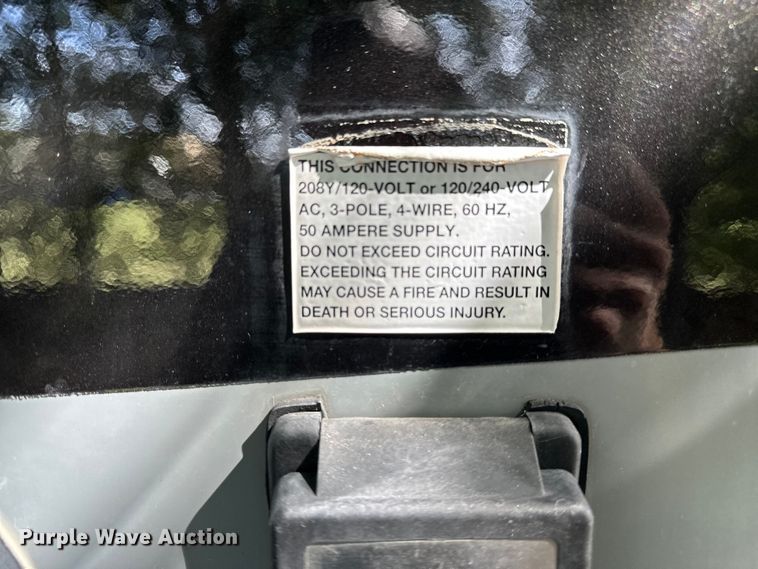 image for item EL5493 2017 Keystone Fuzion Chrome toy hauler camper