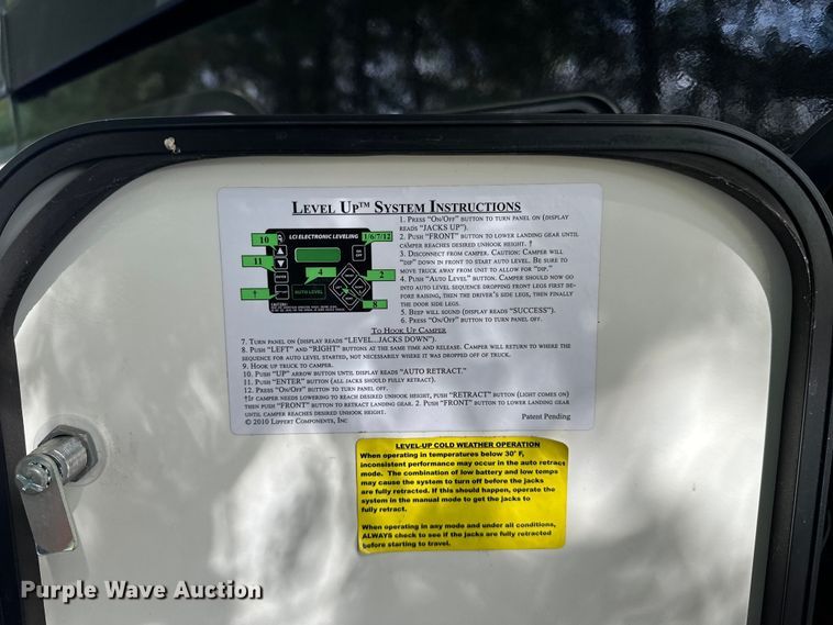 image for item EL5493 2017 Keystone Fuzion Chrome toy hauler camper