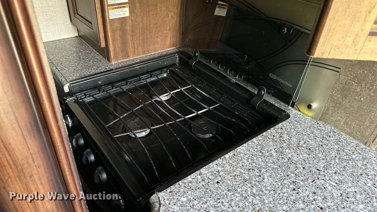 image for item EL5493 2017 Keystone Fuzion Chrome toy hauler camper