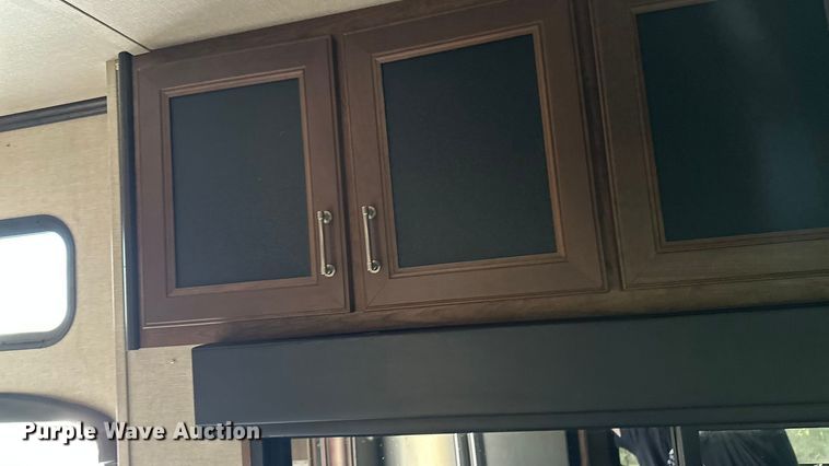 image for item EL5493 2017 Keystone Fuzion Chrome toy hauler camper