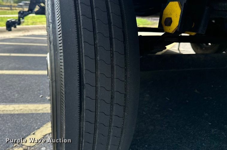 image for item EL5493 2017 Keystone Fuzion Chrome toy hauler camper