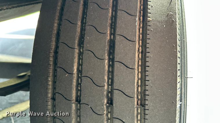 image for item EL5493 2017 Keystone Fuzion Chrome toy hauler camper