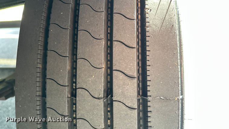 image for item EL5493 2017 Keystone Fuzion Chrome toy hauler camper