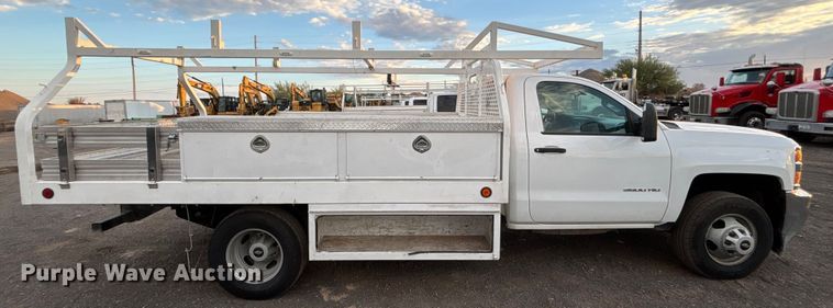 image for item EL6101 2017 Chevrolet Silverado 3500HD utility bed pickup truck