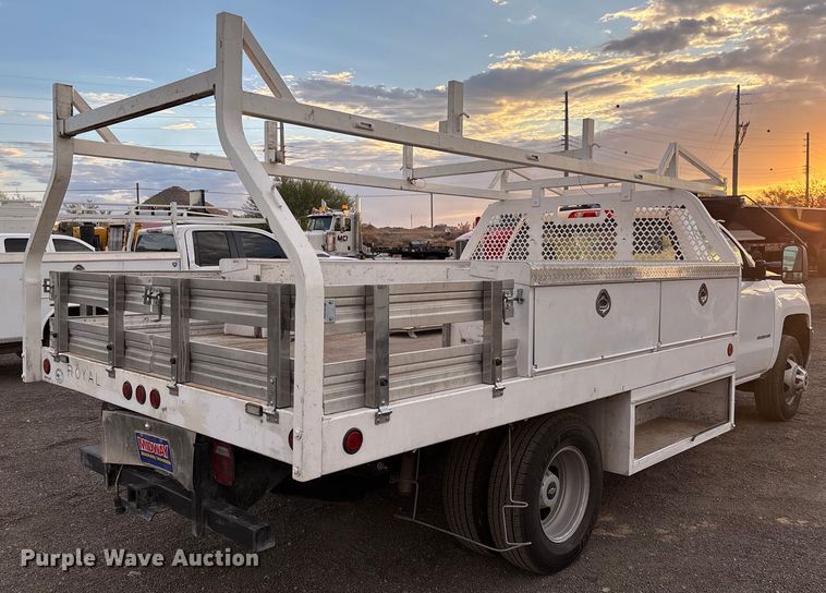 image for item EL6101 2017 Chevrolet Silverado 3500HD utility bed pickup truck