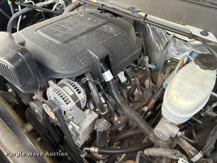 image for item EL6101 2017 Chevrolet Silverado 3500HD utility bed pickup truck