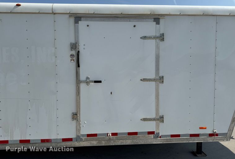 image for item EM2349 2017 MTI MTGN8.5/32TA4 enclosed cargo trailer