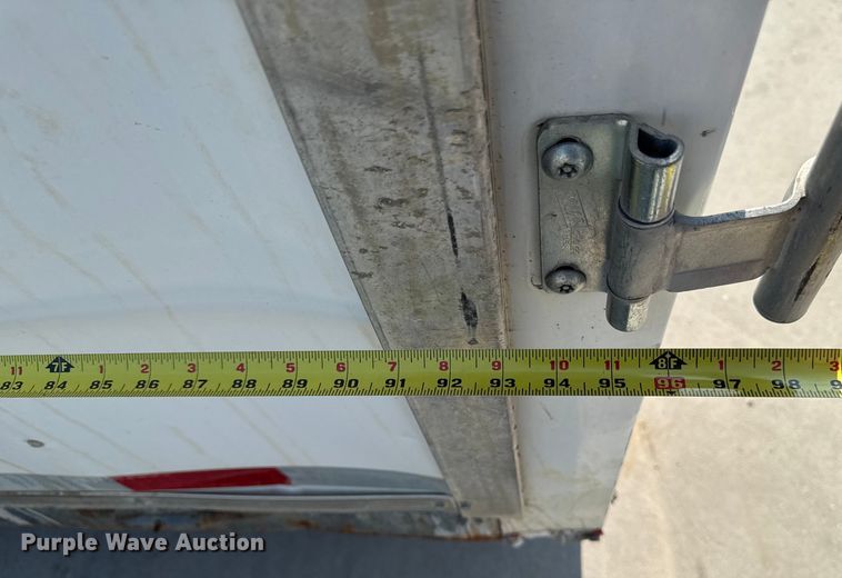 image for item EM2349 2017 MTI MTGN8.5/32TA4 enclosed cargo trailer