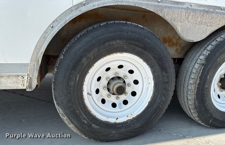 image for item EM2349 2017 MTI MTGN8.5/32TA4 enclosed cargo trailer