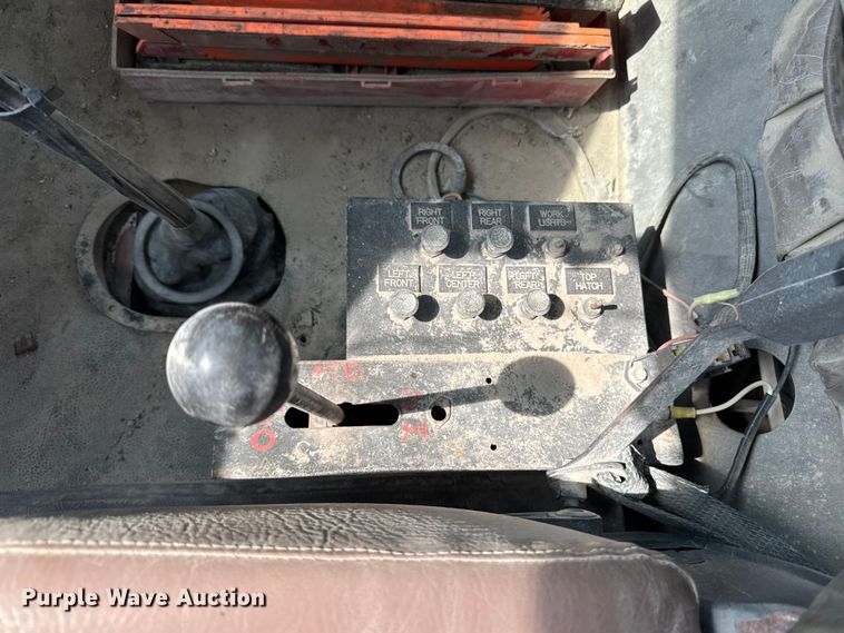 image for item EM2354 1999 International 5000 water truck