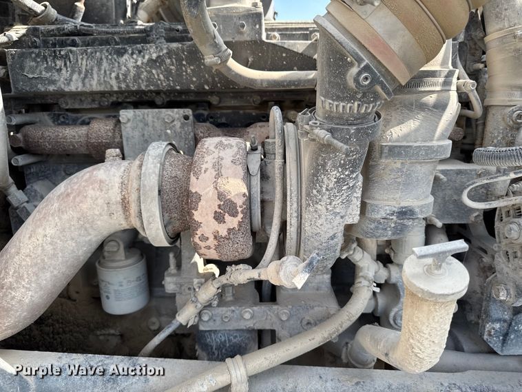 image for item EM2354 1999 International 5000 water truck