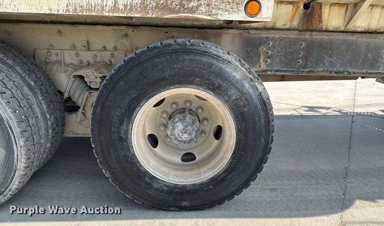 image for item EM2354 1999 International 5000 water truck