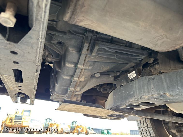 image for item EM5060 2024 Chevrolet Silverado 2500HD Crew Cab pickup truck