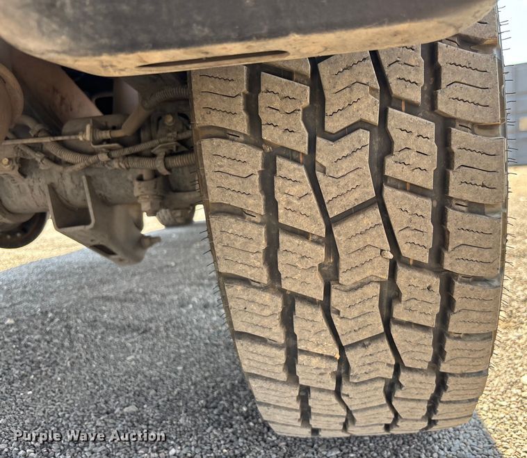 image for item EM5060 2024 Chevrolet Silverado 2500HD Crew Cab pickup truck