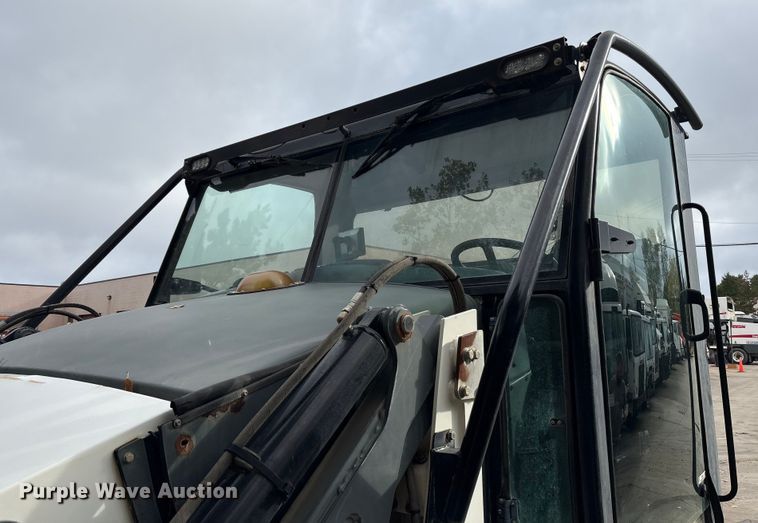 image for item EM6044 Elgin Pelican NP street sweeper