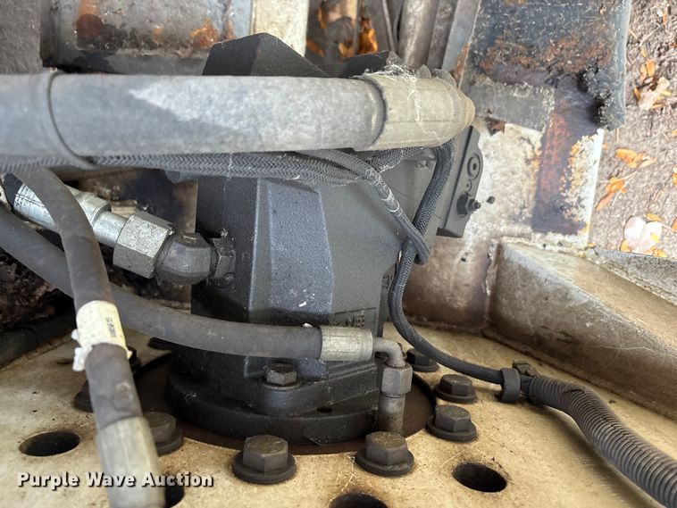 image for item EM6044 Elgin Pelican NP street sweeper